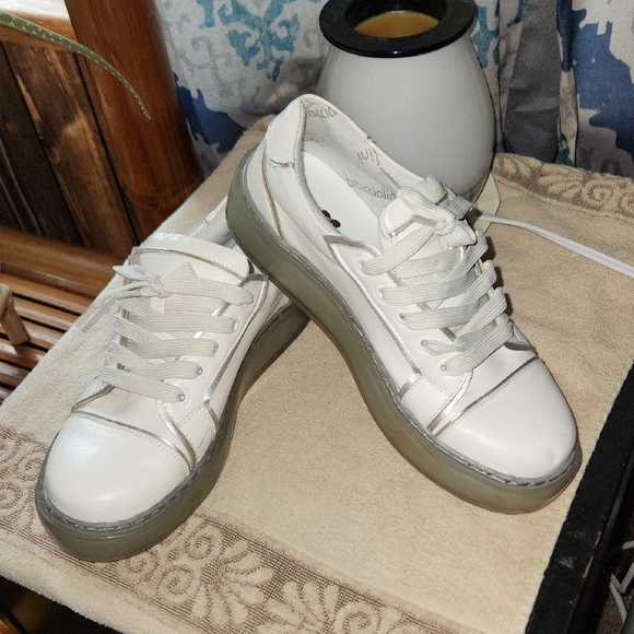 Braccialini Shoes - Braccialini White Sneakers